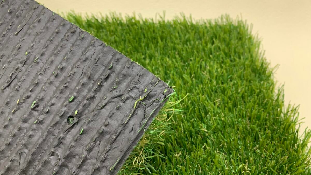 Césped Artificial 1x5 m | 40 mm, Decorativo, Resistente y Fácil de Instalar