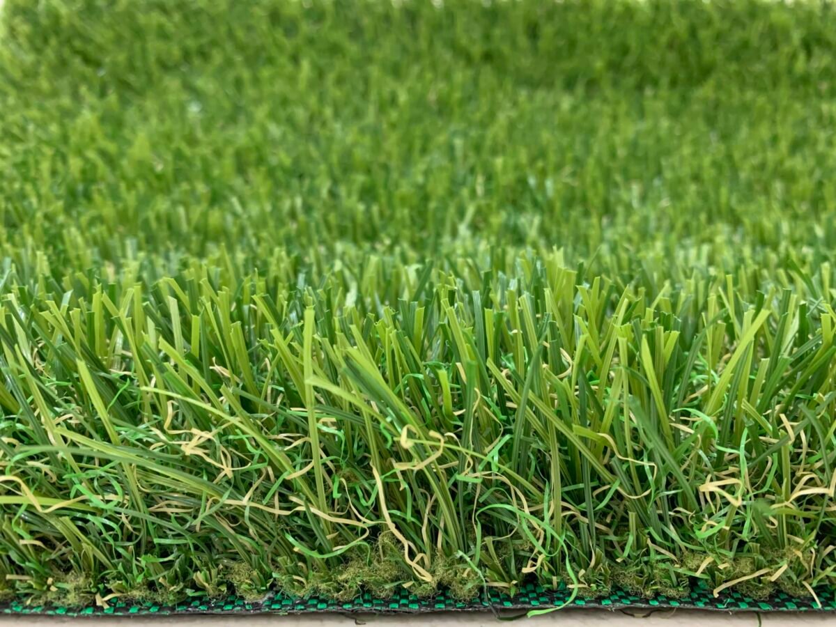 Césped Artificial 1x5 m | 40 mm, Decorativo, Resistente y Fácil de Instalar